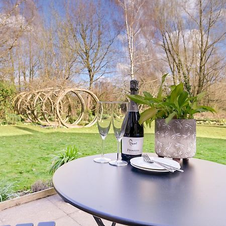 The Hideaway @ Flagham Cottage. Malmesbury Zewnętrze zdjęcie